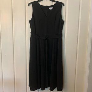 Calvin Klein Black Short Sleeve Midi Length Dress - 16W